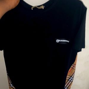 Burberry men shirt cut small